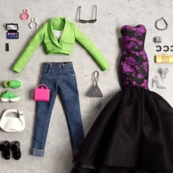 New @style Studio Set Moda Con Bambola Completamente Snodata, Specchiera Con Sedia, 2 Look, 3 Paia Di Scarpe E 15 Accessori Fashion Dolls