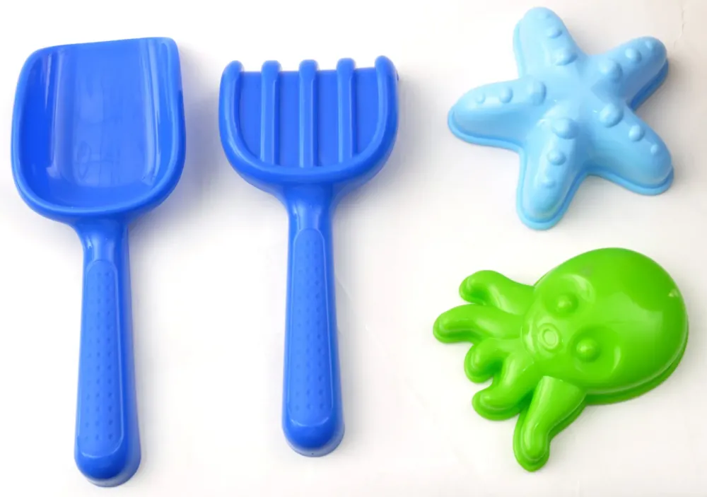 Online Secchiello Batman Cm 18 Con Innaffiatoio, Setaccio, Paletta, Rastrello E Formina Giocattoli Mare